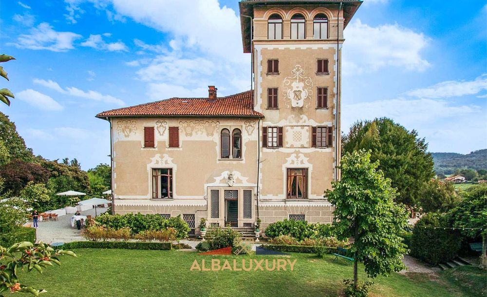 Our favourite historic properties for sale in Italy