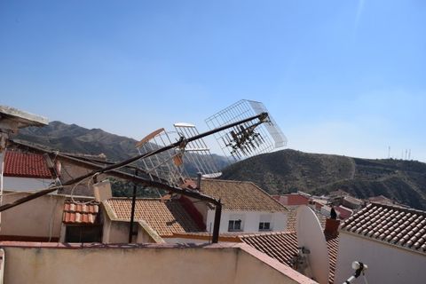 Landsbyhus i Lijar, Almeria, Lijar - € 45.000 | Ref: Plaza de Lijar - foto 32