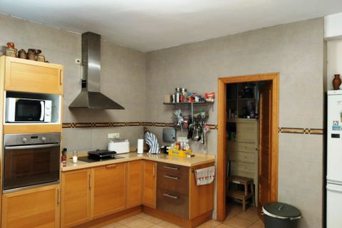 Landejendom i Ontinyent, Valencia, Ontinyent - € 299.900 | Ref: 2645 - foto 6