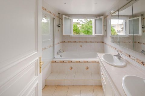 Villa a Drancy, Seine-Saint-Denis, Drancy - € 690.000 | Ref: A3866 - foto 6