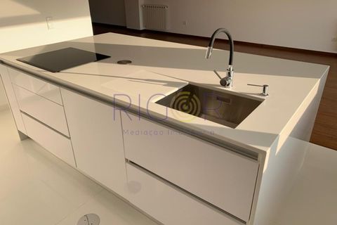 Villa a Maia, Porto, Maia - € 750.000 | Ref: FS300710 - foto 2