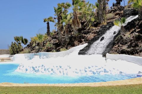 Villa i Golf Del Sur, Tenerife, Golf Del Sur - € 3.650.000 | Ref: LUX0569 - foto 5
