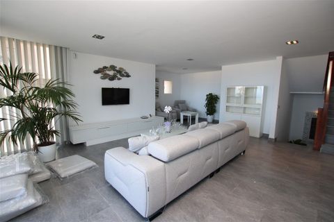 Villa i San Eugenio, Tenerife, San Eugenio - € 940.000 | Ref: CHA0488 - foto 9