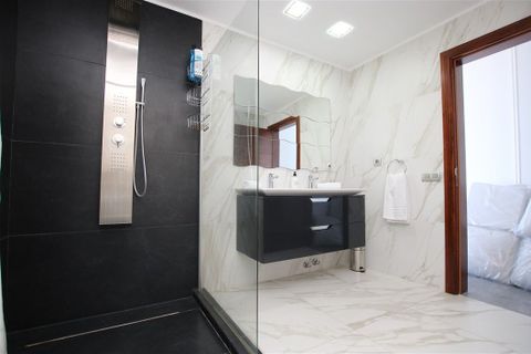 Villa i San Eugenio, Tenerife, San Eugenio - € 940.000 | Ref: CHA0488 - foto 32