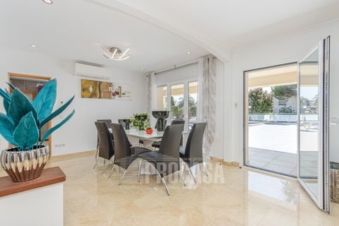 Villa i Empuriabrava, Gerona, Empuriabrava - € 1.990.000 | Ref: 1880 - foto 15
