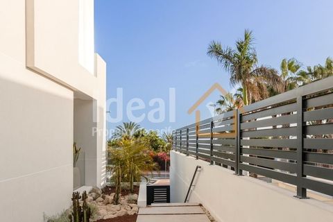 Villa a Adeje, Tenerife, Adeje - € 1.995.500 | Ref: Serenity-Villas-5 - foto 25