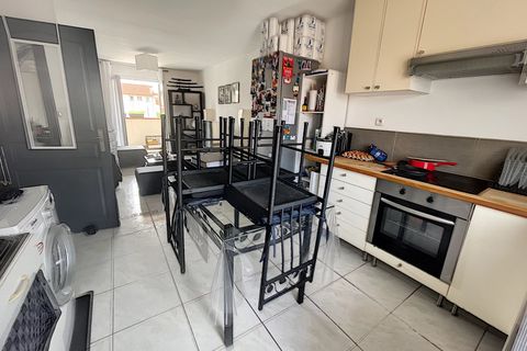 Villa i Perpignan, Pyrenees-Orientales, Perpignan - € 299.000 | Ref: 4699 - foto 12