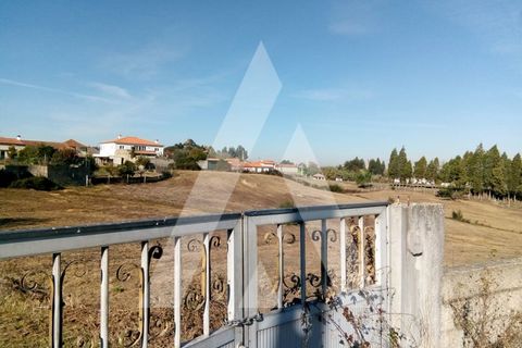Helårsgrund i Aveiro, Aveiro, Aveiro - € 110.000 | Ref: 22917/17BL - foto 3
