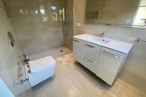 Villa a Marbella, Malaga, Marbella - € 999.950 | Ref: APIA-ROVM-921 - foto 26