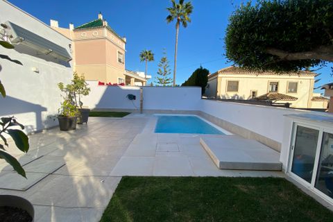 Villa a Marbella, Malaga, Marbella - € 999.950 | Ref: APIA-ROVM-921 - foto 16