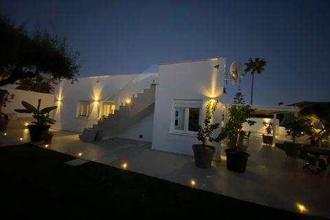 Villa a Marbella, Malaga, Marbella - € 999.950 | Ref: APIA-ROVM-921 - foto 38