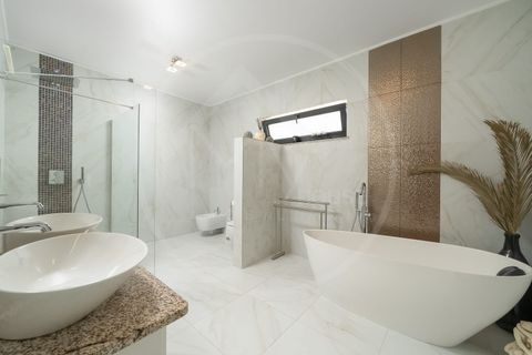 Villa i Carvoeiro, Faro, Carvoeiro - € 1.500.000 | Ref: TELXAL_159 - foto 13