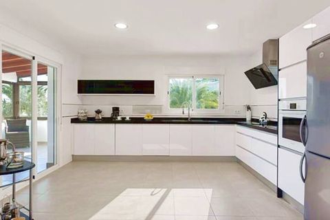 Villa a Calpe, Alicante, Calpe - € 1.500.000 | Ref: 2014852 - foto 5
