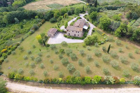 Villa a Perugia, Perugia, Perugia - € 1.570.000 | Ref: v4638la-x - foto 49