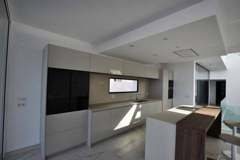 Villa i Fanabe, Tenerife, Fanabe - € 1.980.000 | Ref: LUX0032 - foto 13