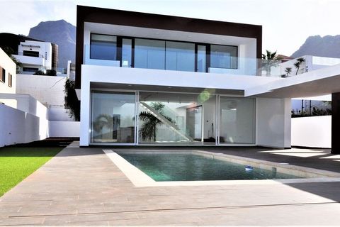 Villa i Fanabe, Tenerife, Fanabe - € 1.980.000 | Ref: LUX0032 - foto 26