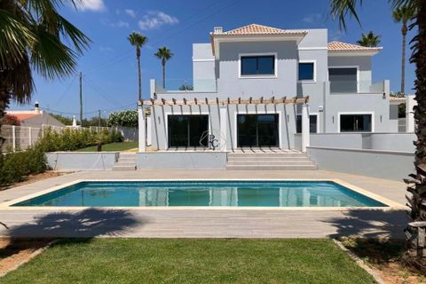Villa i Almancil, Faro, Almancil - € 1.249.000 | Ref: PL/244 - foto 1