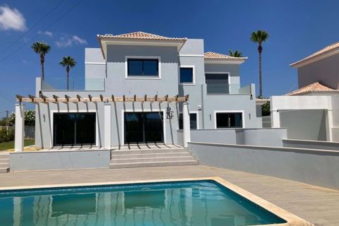 Villa i Almancil, Faro, Almancil - € 1.249.000 | Ref: PL/244 - foto 30