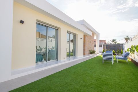Villa a Torrevieja, Alicante, Torrevieja - € 699.000 | Ref: ks3060 - foto 10