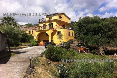 Farm i Mascali, Catania, Mascali - € 1.200.000 | Ref: 77 - foto 1