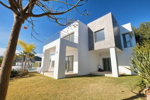 Villa i Benahavis, Malaga, Benahavis - € 2.200.000 | Ref: R4000747 - foto 1
