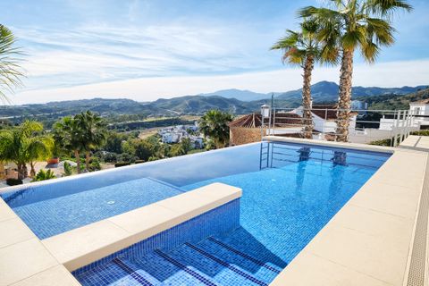 Villa i Benahavis, Malaga, Benahavis - € 2.200.000 | Ref: R4000747 - foto 2