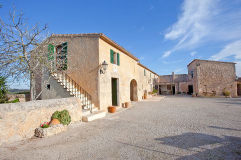 Hus på landet i Ariany, Mallorca - foto 1