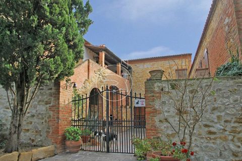 Landejendom i Trequanda, Siena, Trequanda - € 1.300.000 | Ref: DIC.5194 - foto 1