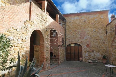 Landejendom i Trequanda, Siena, Trequanda - € 1.300.000 | Ref: DIC.5194 - foto 2