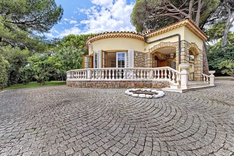 Villa i Antibes, Alpes-Maritimes, Antibes - € 3.000.000 | Ref: 6285332 - foto 12