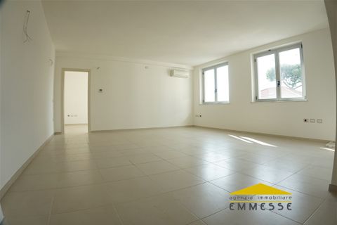 Erhvervsejendom i Massa, Massa and Carrara, Massa - € 160.000 | Ref: 1191A - foto 3