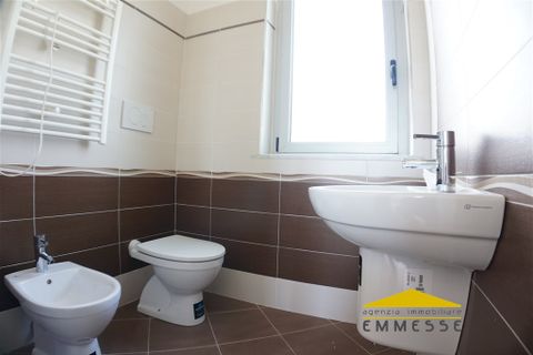 Erhvervsejendom i Massa, Massa and Carrara, Massa - € 160.000 | Ref: 1191A - foto 8