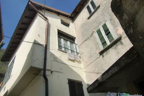 Villa a Valbrona, Como, Valbrona - € 49.000 | Ref: Val54b - foto 3