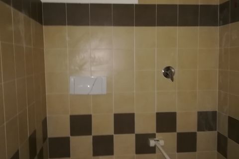 L'establiment comercial a Terni, Terni, Terni - € 650/mes | Ref: TUV-579 - foto 4