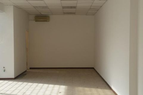 L'establiment comercial a Terni, Terni, Terni - € 700/mes | Ref: BFL-649 - foto 2