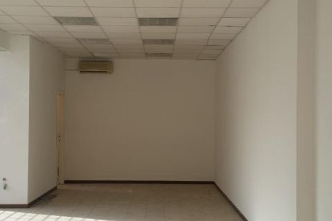 L'establiment comercial a Terni, Terni, Terni - € 700/mes | Ref: BFL-649 - foto 3