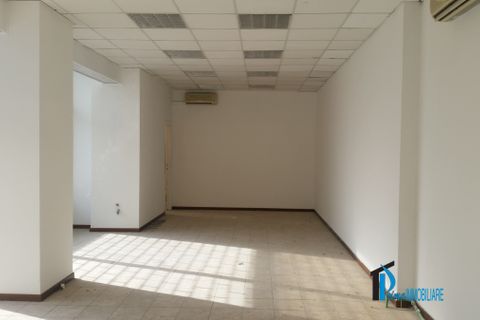 L'establiment comercial a Terni, Terni, Terni - € 700/mes | Ref: BFL-649 - foto 6