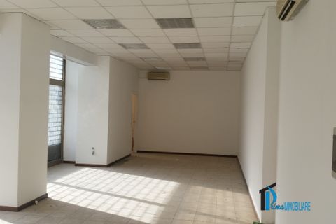 L'establiment comercial a Terni, Terni, Terni - € 700/mes | Ref: BFL-649 - foto 7