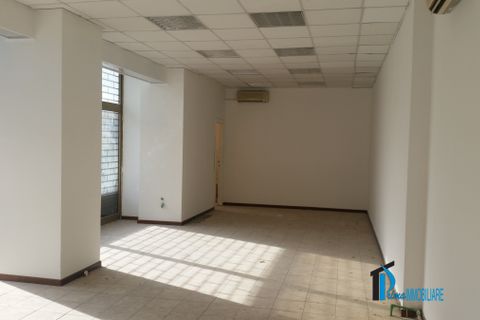L'establiment comercial a Terni, Terni, Terni - € 700/mes | Ref: BFL-649 - foto 8