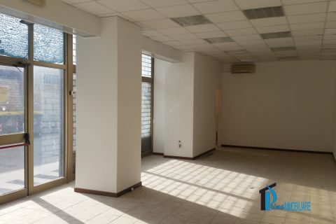 L'establiment comercial a Terni, Terni, Terni - € 700/mes | Ref: BFL-649 - foto 10