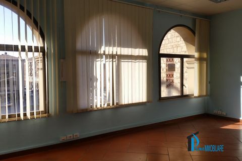 L'establiment comercial a Terni, Terni, Terni - € 550/mes | Ref: HCN-1420 - foto 10