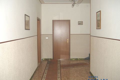 Villa i Carpi, Modena, Carpi - € 435.000 | Ref: IFL-354 - foto 4