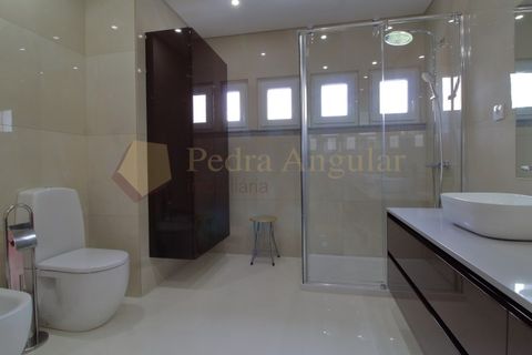 Villa i Setubal, Setubal, Setubal - € 1.750.000 | Ref: Pedra 15 /013 - foto 17