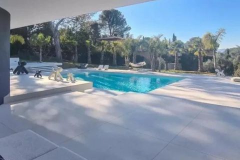 Landejendom i Saint-Raphaël, Var, Saint-Raphaël - € 3.260.000 | Ref: PLATBS 2022 - foto 1
