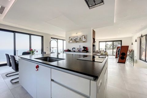 Villa i Saint-Raphael, Var, Saint-Raphael - € 2.940.000 | Ref: HH-14438951 - foto 11