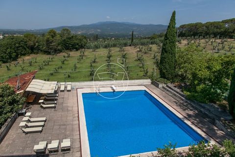 Villa i Arezzo, Arezzo, Arezzo - € 2.500.000 | Ref: DIC.5360 - foto 1