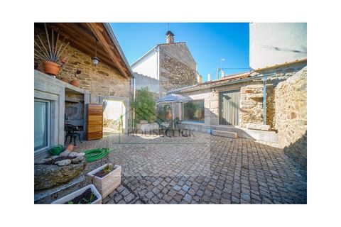Villa a Guarda, Guarda, Guarda - € 230.000 | Ref: House_025 - foto 2