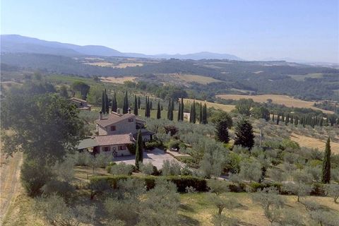 Landejendom i Todi, Perugia, Todi - € 950.000 | Ref: vaz473 - foto 1