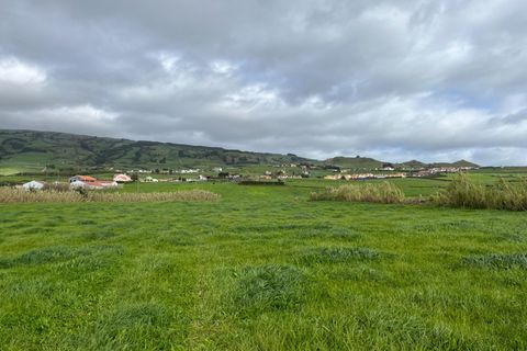 Helårsgrund i Horta, Faial, Horta - € 80.000 | Ref: 908 - foto 1