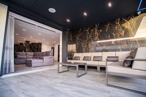 Villa a Torviscas, Tenerife, Torviscas - € 2.000.000 | Ref: CHA0056 - foto 13